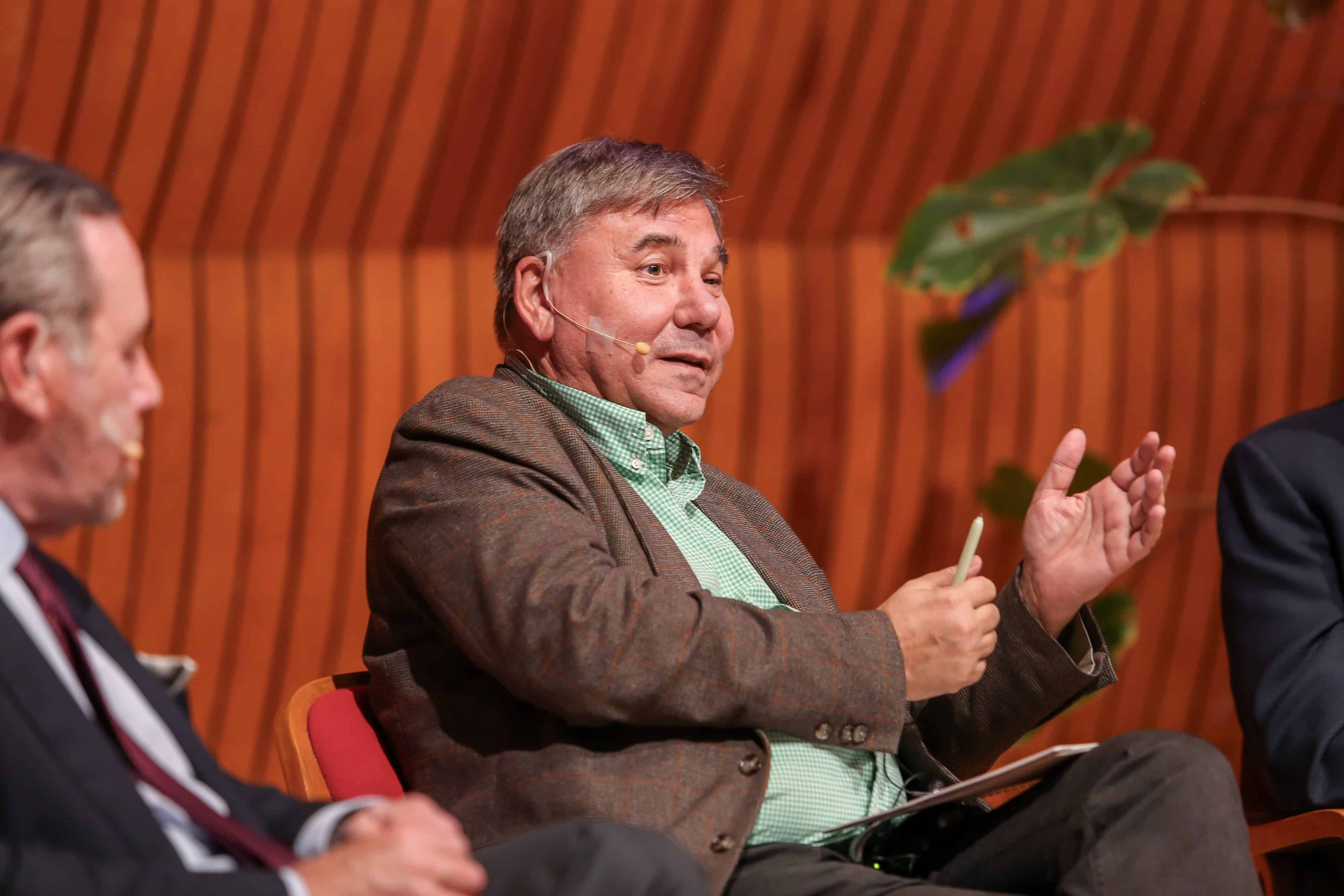 UNRMI: Revista STATUS QUO Nr. 16 pe 2025 — UNRMI, image size:4000x2667