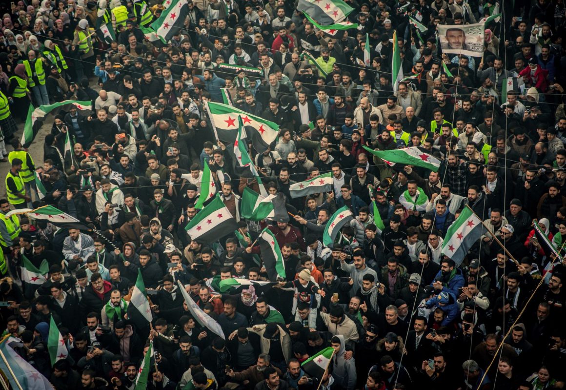 Festejos en Homs, Siria, por el primer aniversario de la caída de Bashar Al Asaad.